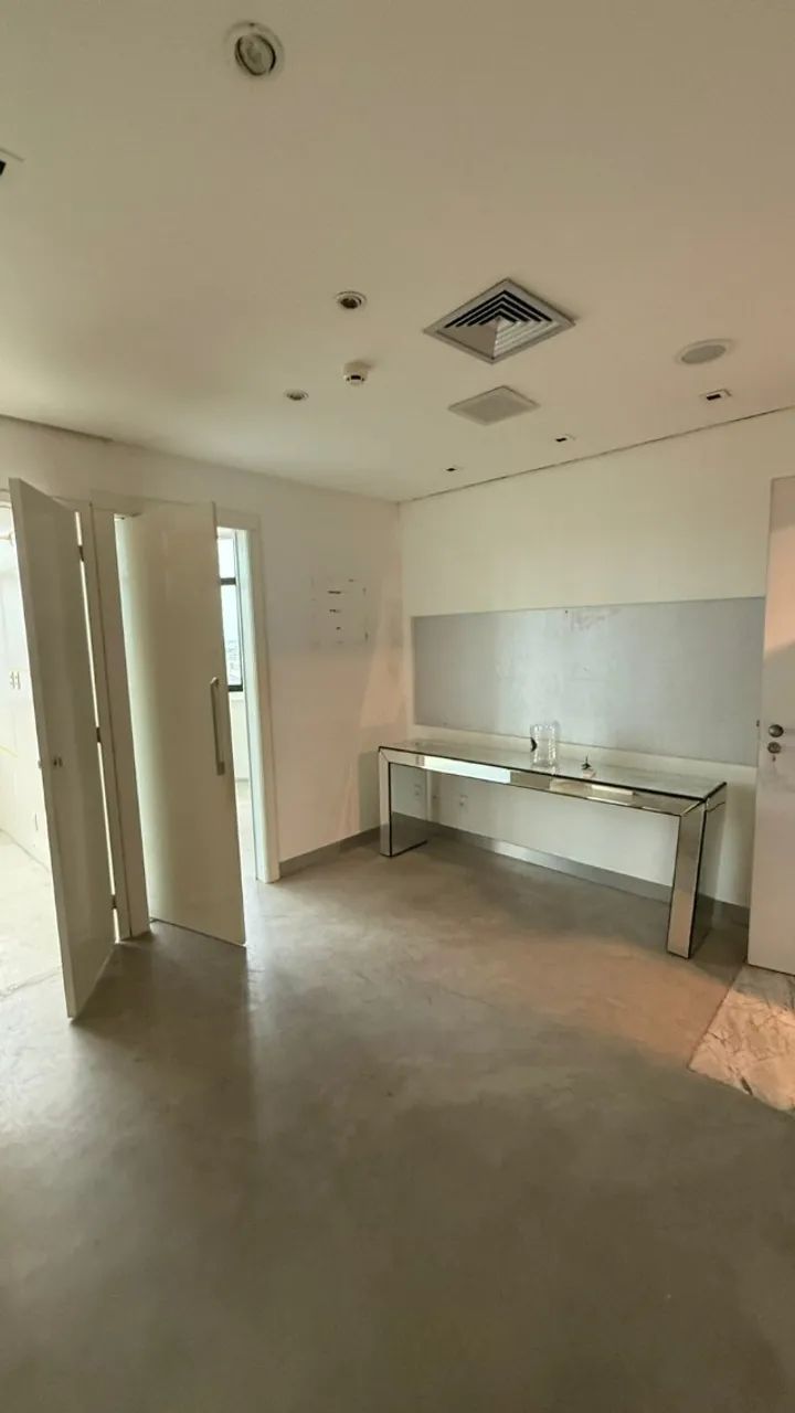 Sala Comercial 31m² e Andar Alto no Shopping Millenium - Torre Medical Tower - Foto 4