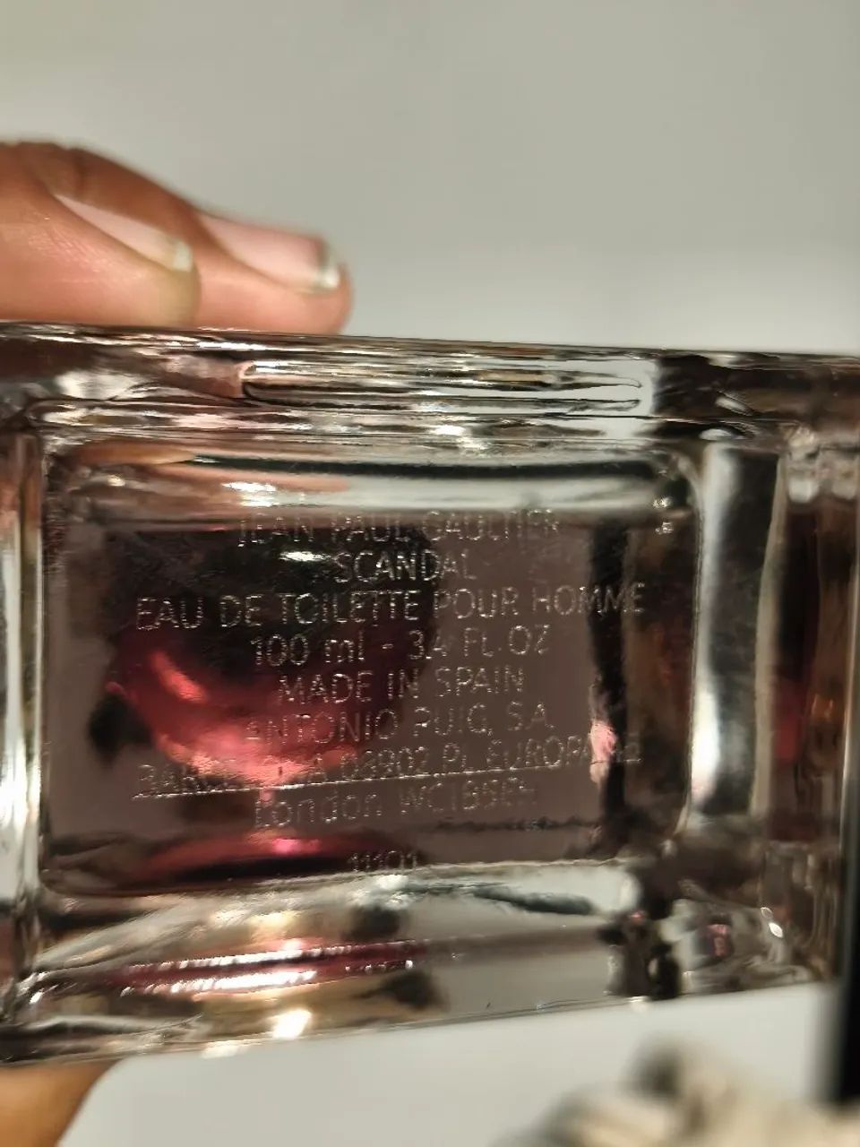 Perfume Scandall Jean paul gaultier  - Foto 4