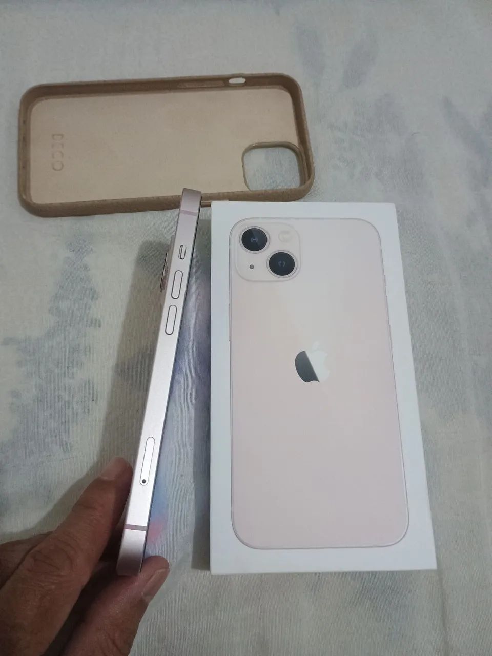 Iphone 13 128 gigas tela com  listra - Foto 3