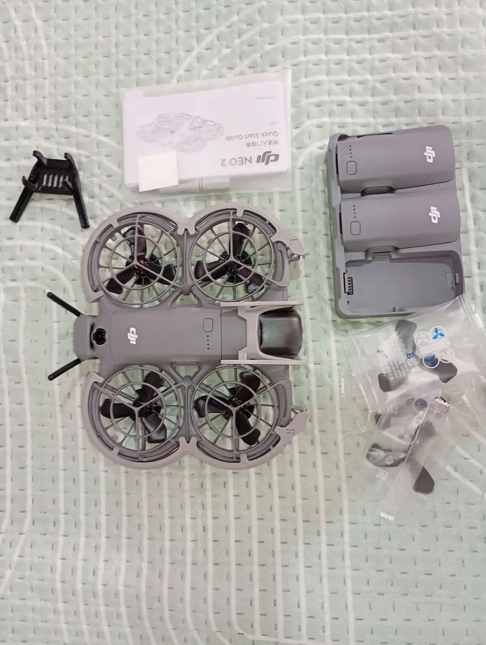 Neo 2 dji com 3 baterias,hub, módulo e armadura  - Foto 3