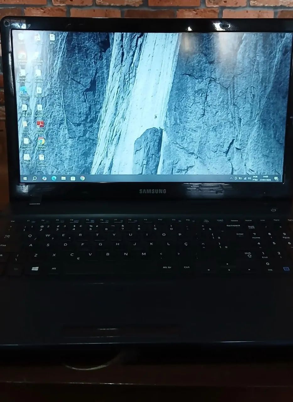 Notebook Samsung Série 3 usado - Foto 2