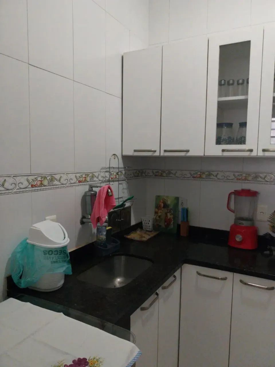 Centro - JA Aluga - quarto/sala mobiliado - Lateral - Não bate sol - Foto 3