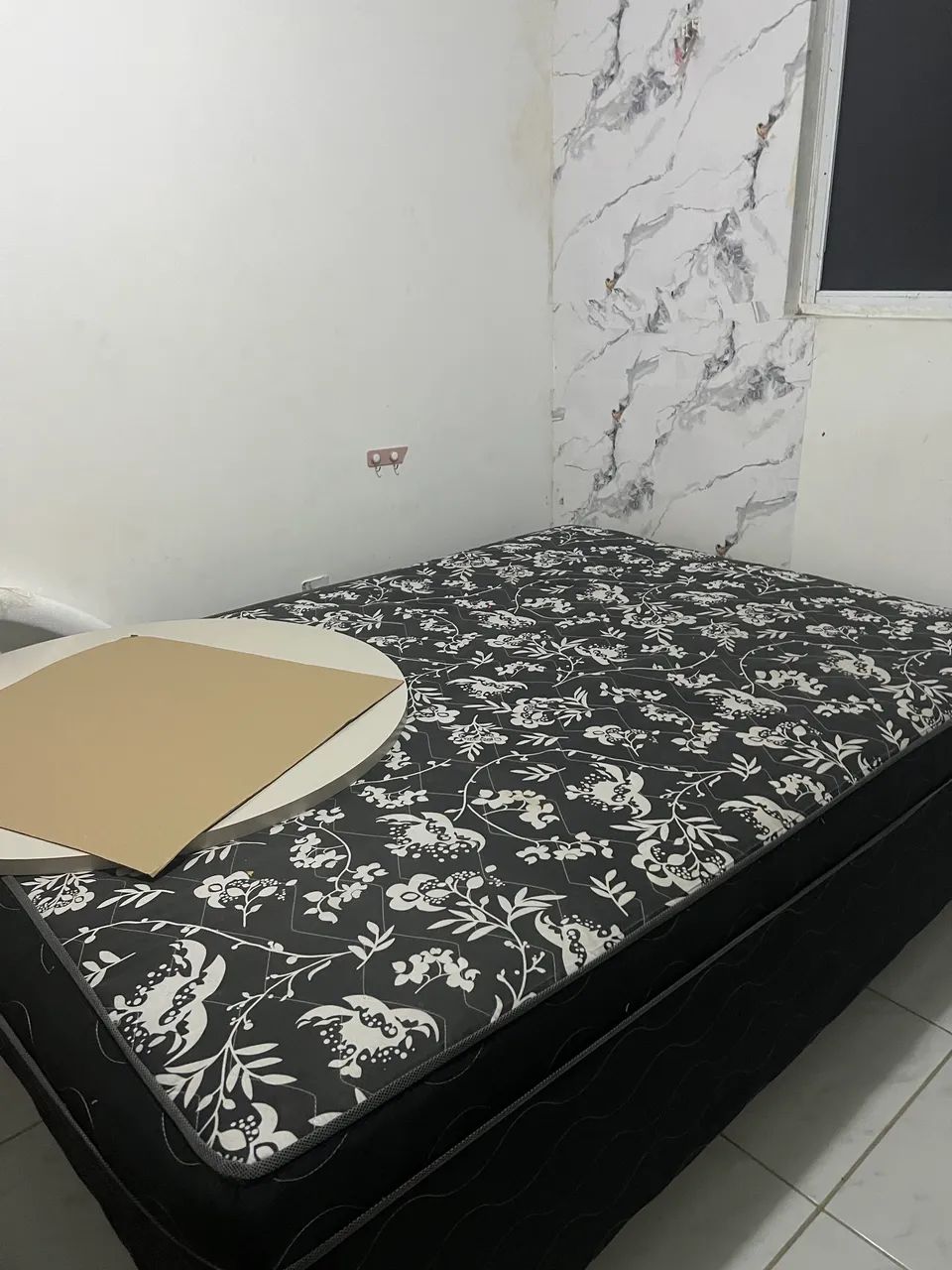 Cama box de casal 