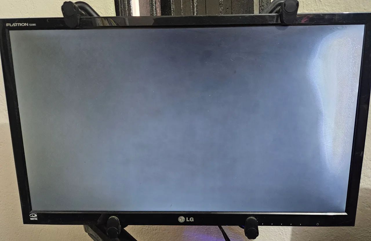 Monitor LG Flatron E2360 23" LED/LCD - Foto 3
