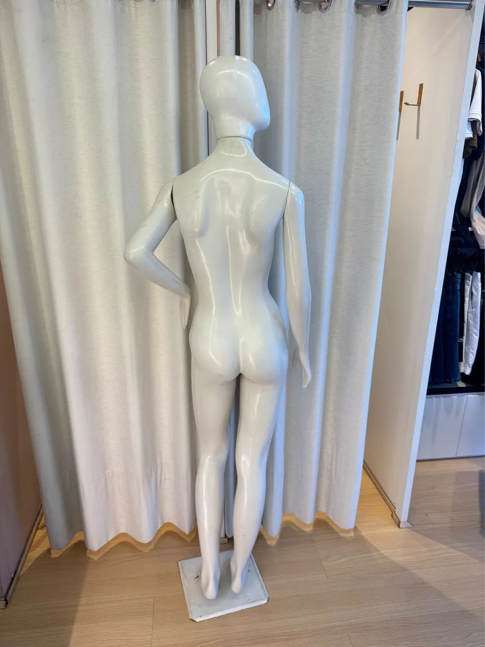 Manequim feminino - Foto 2