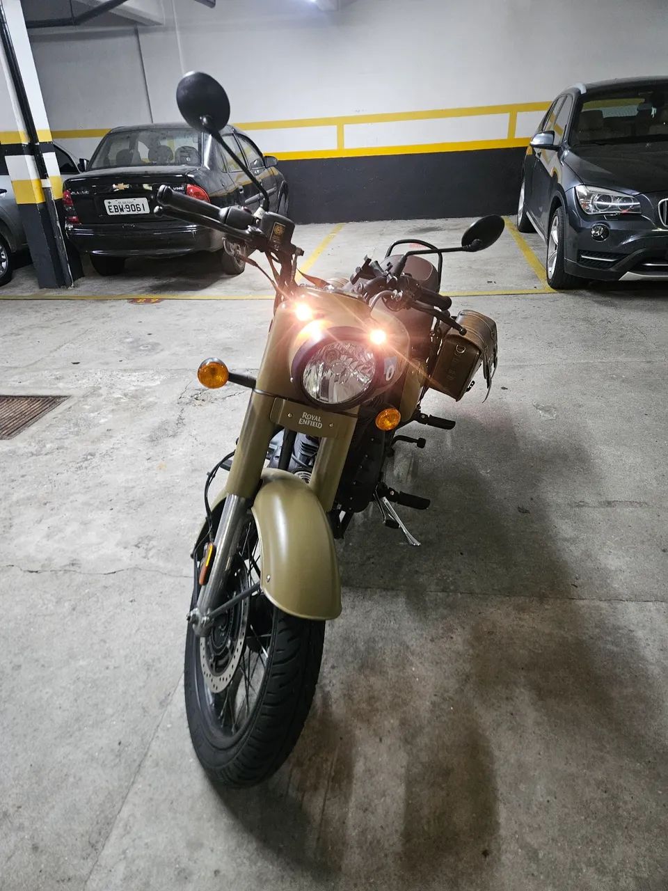 Classic 350 Signals  - Foto 3