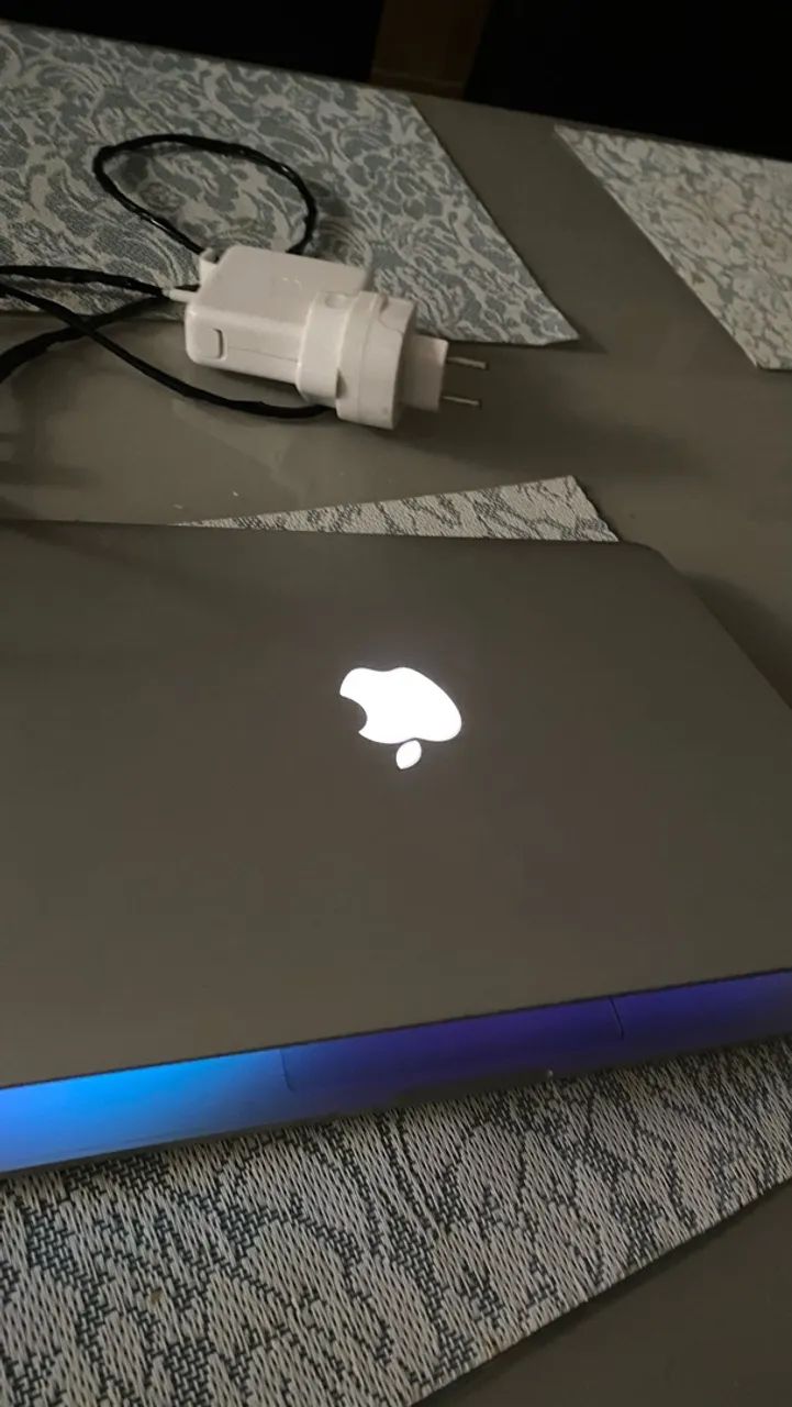 Macbook Pro (Retina13?)