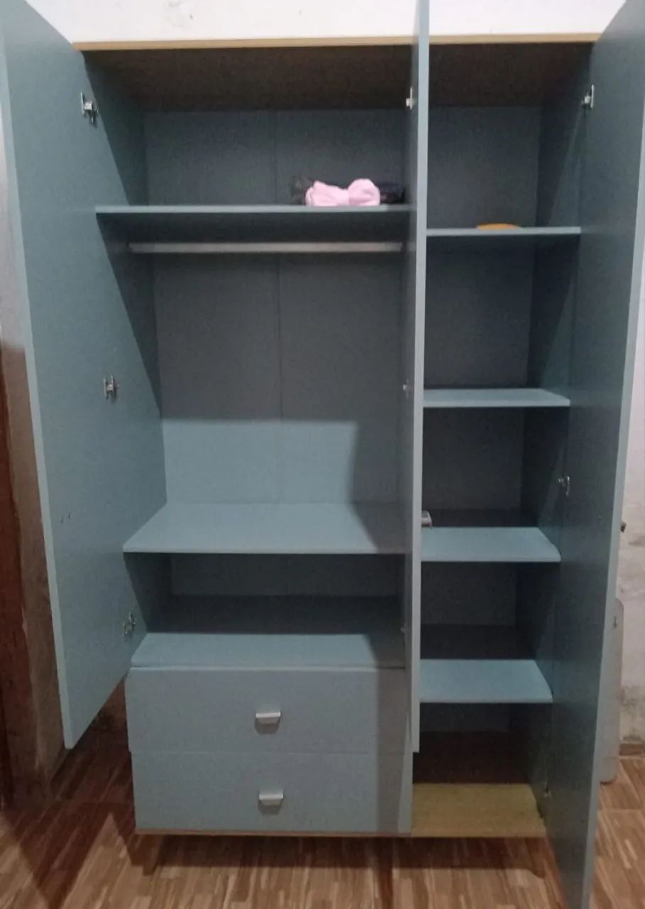 Guarda roupa Bartira ternura azul wood 