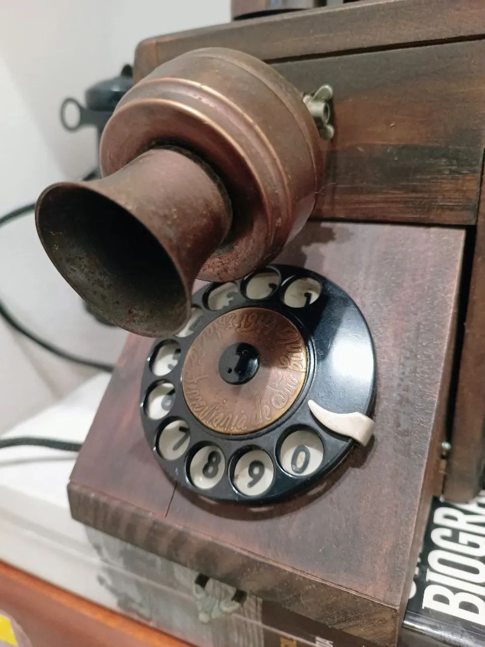 Telefone de madeira 1947  - Foto 3