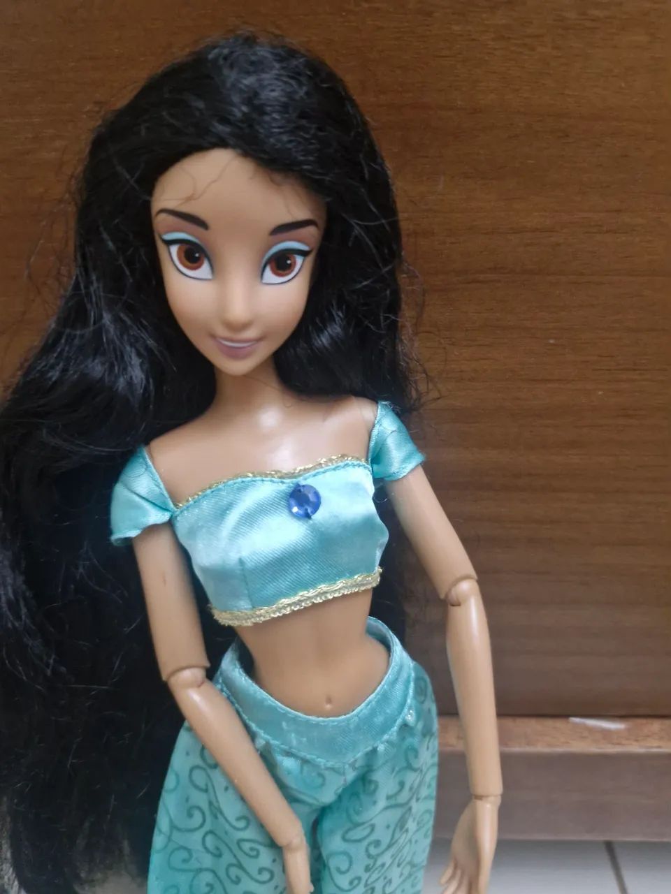 Linda boneca Jasmine Clássica Disney Store  - original Disney - Foto 2