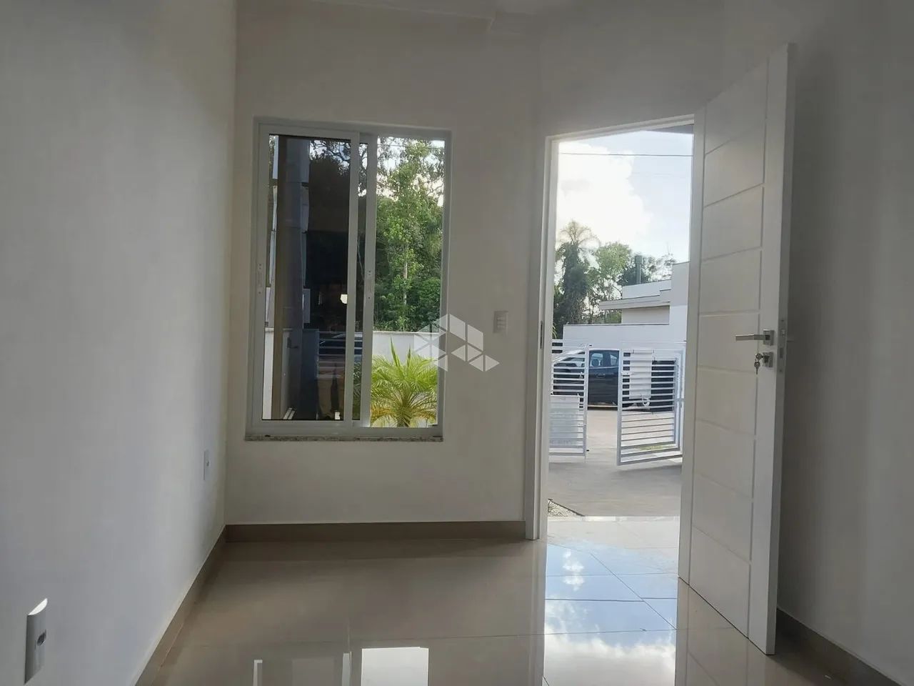Casa geminada/03dorm/suíte/Forquilhinhas/São José/R$ 479mil! - Foto 4
