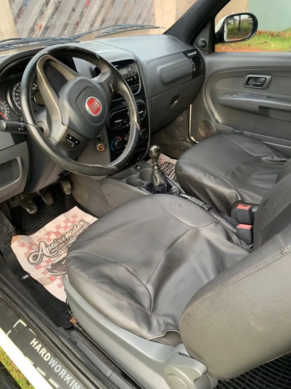 Fiat Strada Working Hard 1.4 Fire Flex 8V CD 2018 - Foto 4