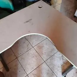 Mesa escritório em "L" (sem gavetas) - Foto 2