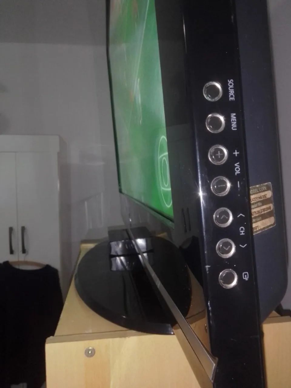 Tv Samsung 42 Polegadas pl42e91h (nao é smart) - Foto 2