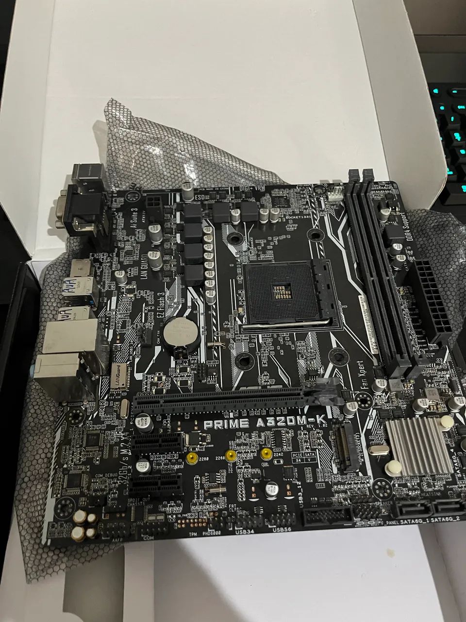 Placa mãe A320M-K - Foto 4