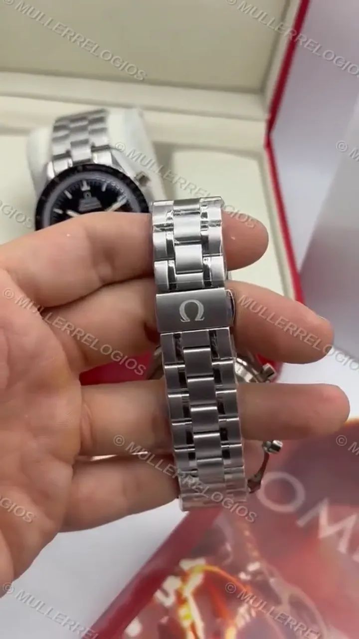 Omega Speedmaster Reserve Panda 42mm - Foto 3