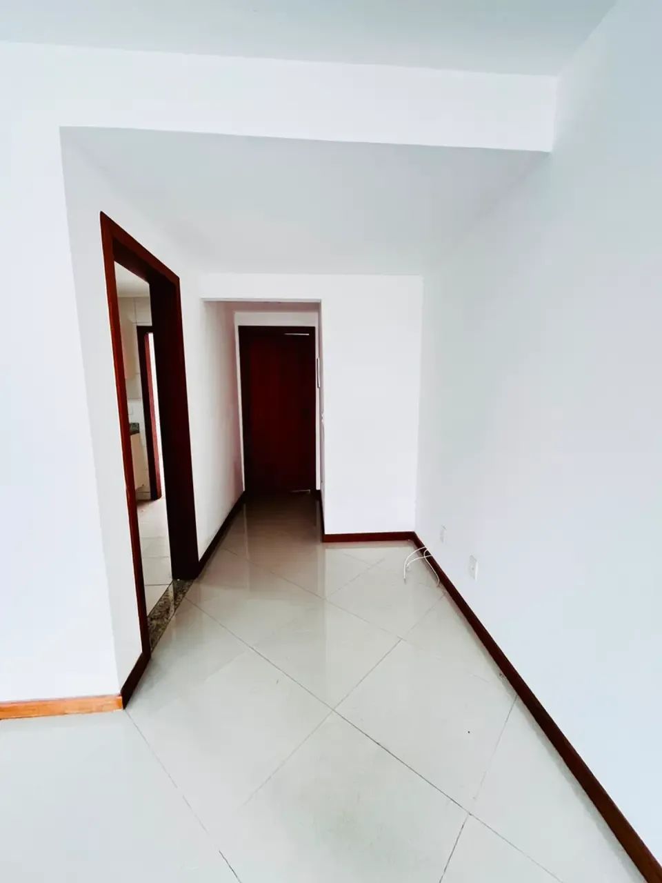 Vale dos Cristais. Ótima casa com 4 quartos(sendo 2 suítes), doc ok. - Foto 5