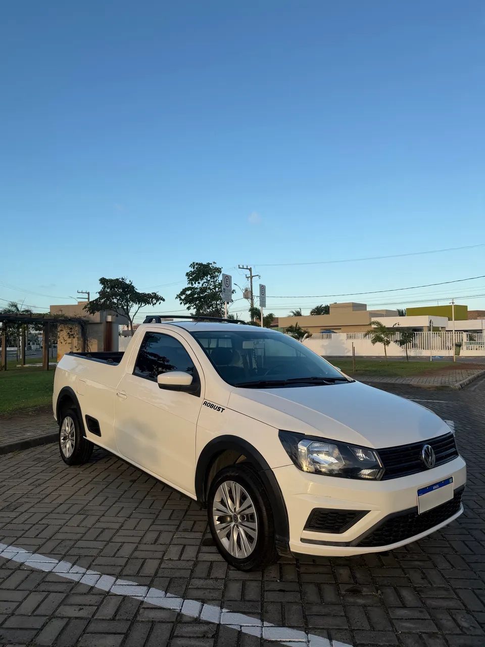Volkswagen Saveiro Robust 1.6 Total Flex 16V 2023 - Foto 2
