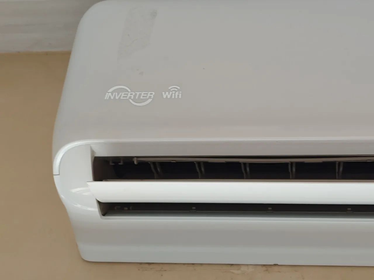 SPLIT GREE 12000 BTUS WIFI  - Foto 4