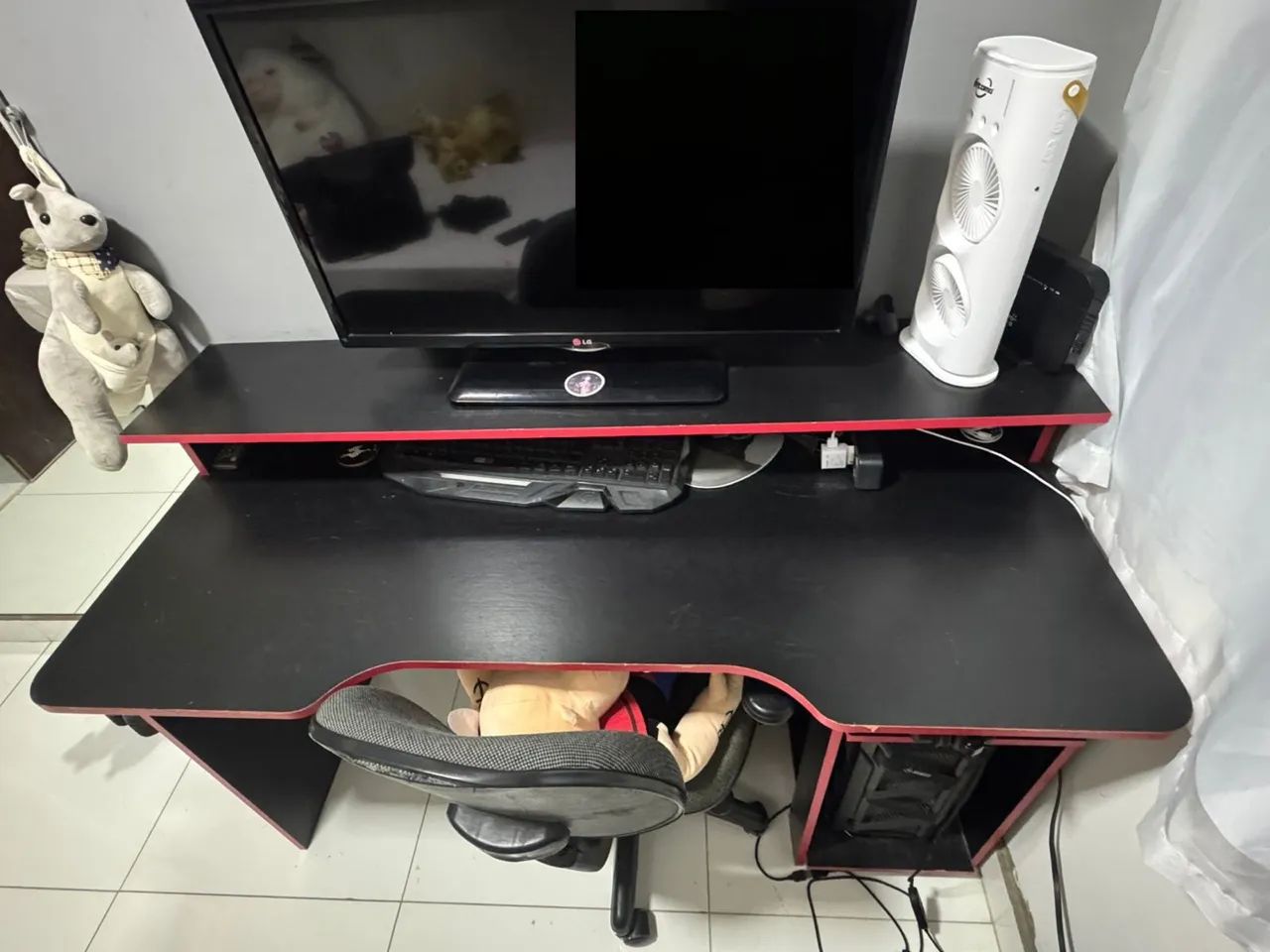 Mesa Gamer Semi-Nova