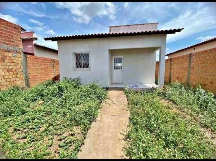 Casa à Venda 