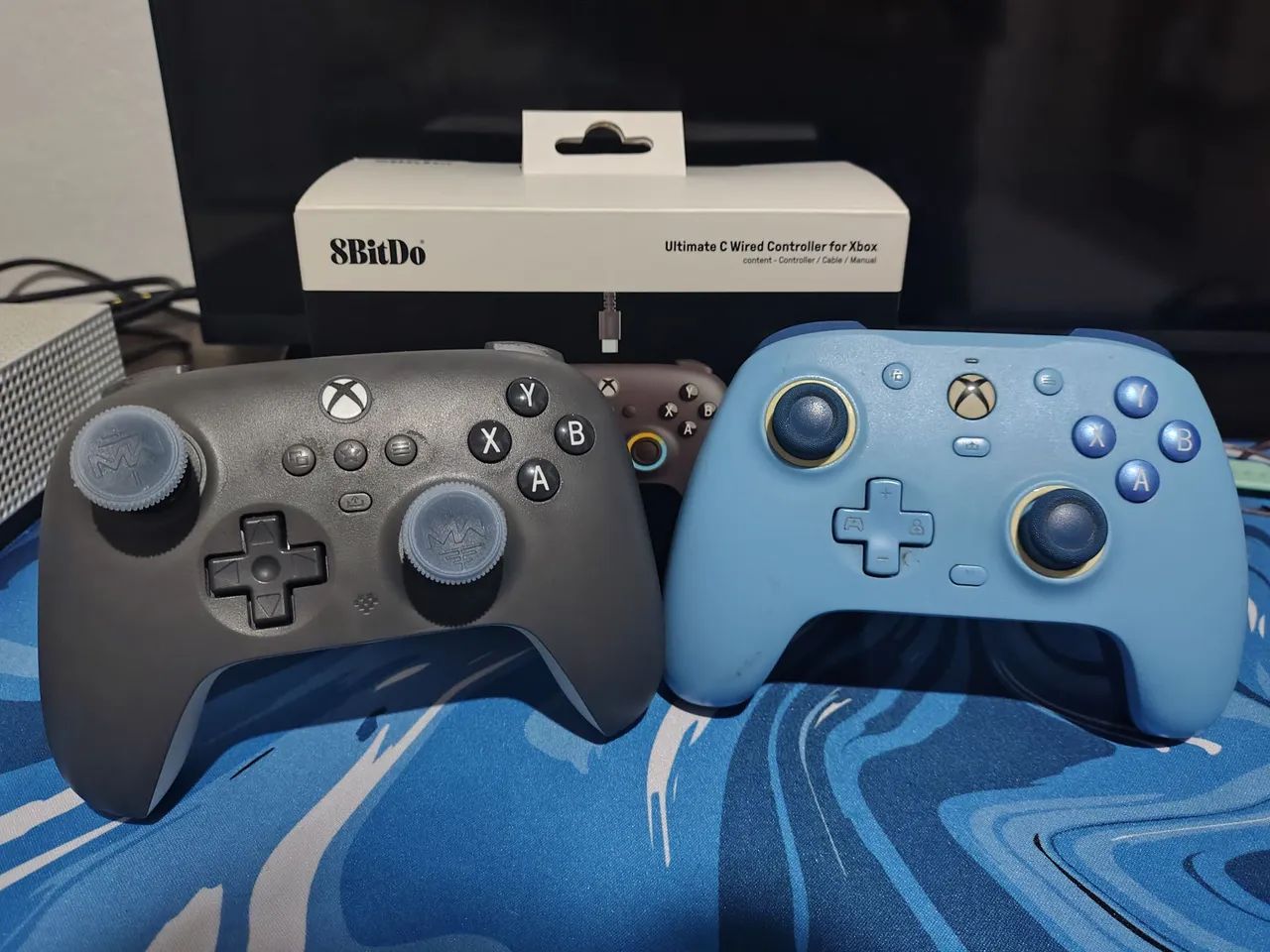 Xbox One S 1 Tera + 2 controles + 6 jogos + HD externo - Foto 2