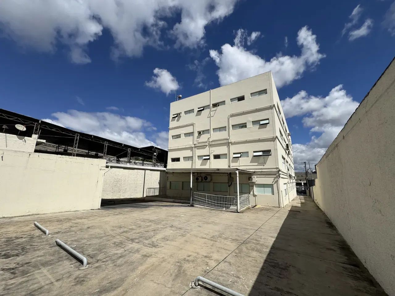 Prédio/Edifício inteiro para aluguel tem 2000 metros quadrados - Foto 5