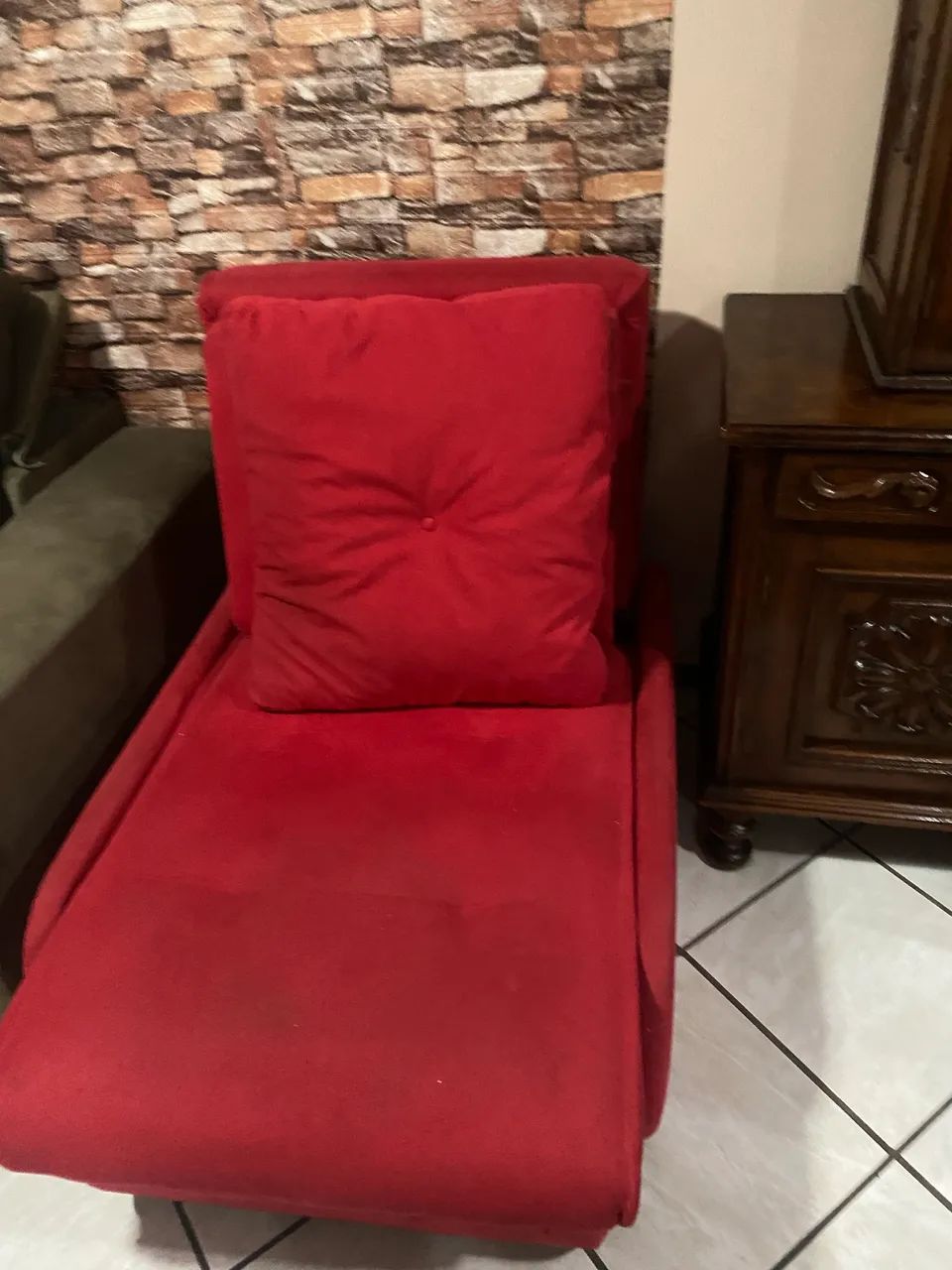 Vendo sofá cama de solteiro baú  - Foto 2