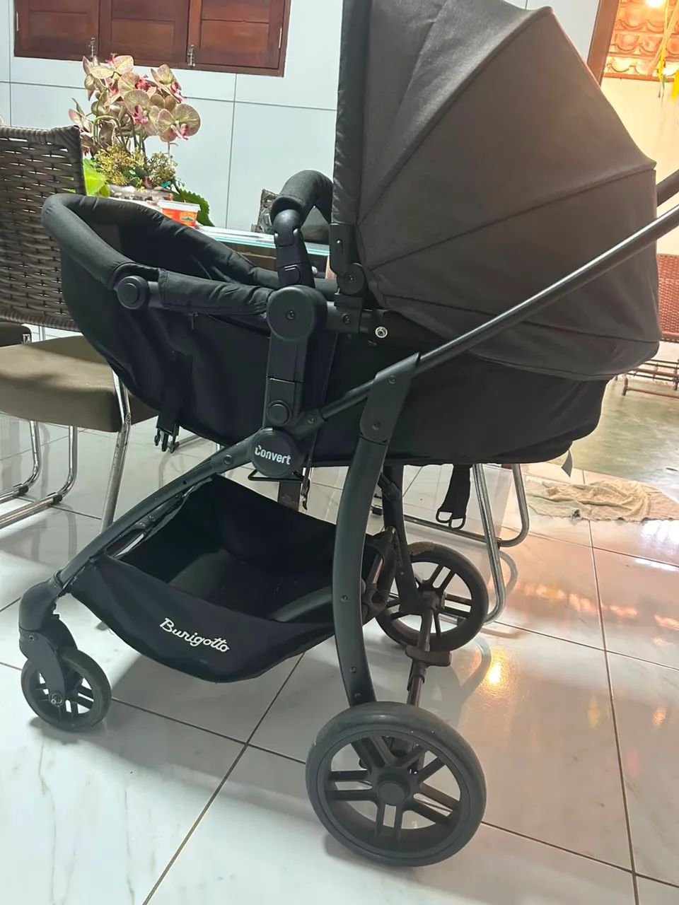 Carrinho de bebê Burigotto Convert ? Pouquíssimo usado - Foto 2