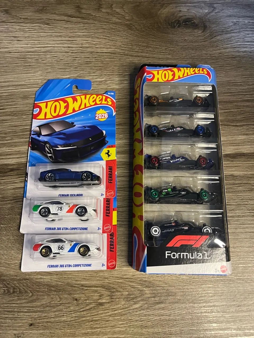 Hotwheels Lote Ferrari 
