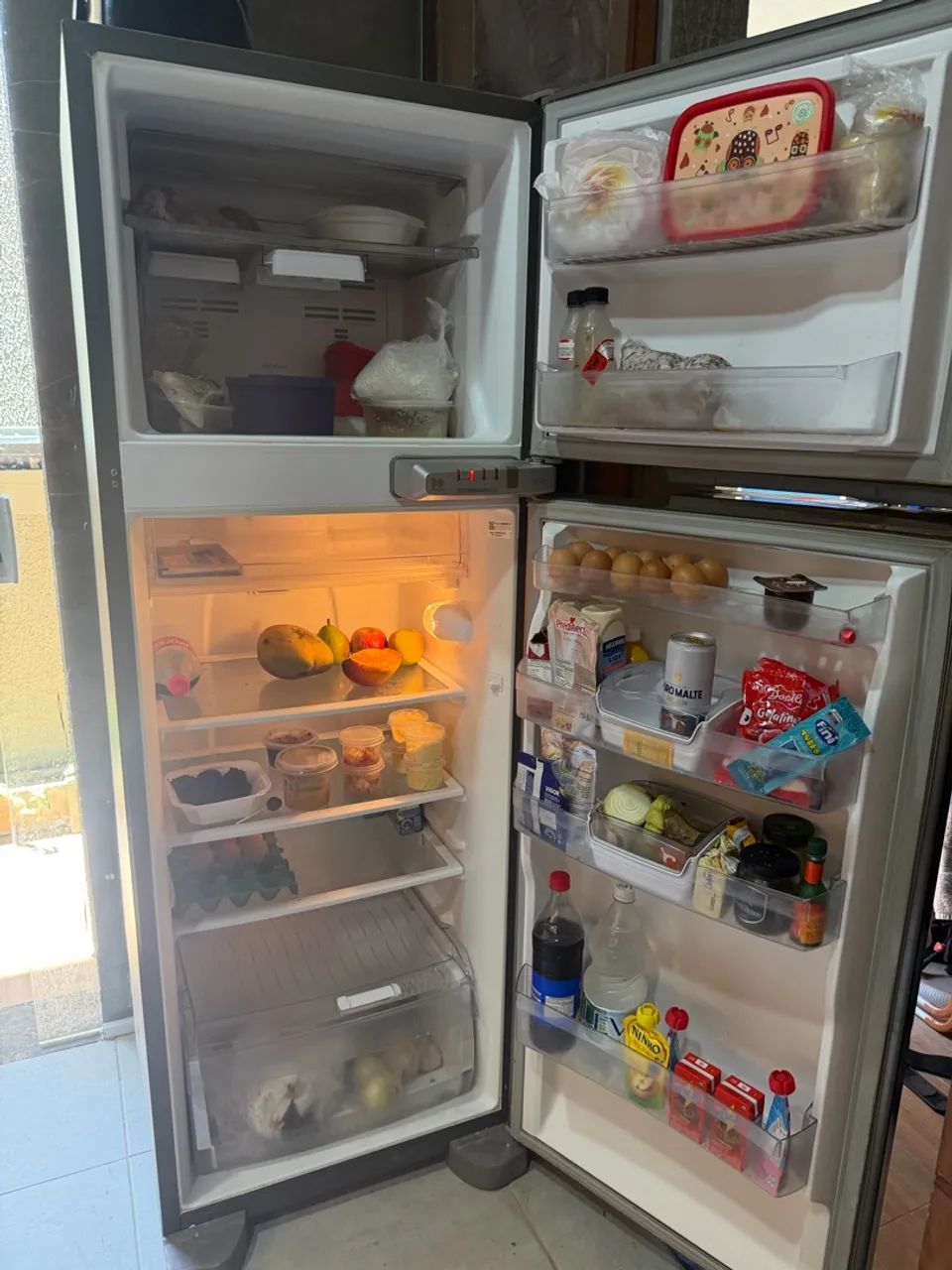 Vendo Geladeira BRASTEMP - Foto 2