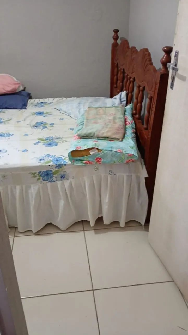 Cama de casal com colchão. - Foto 2