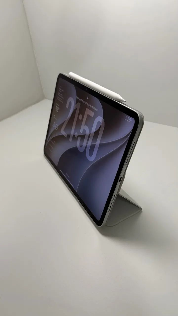 iPad Pro M5 11 polegadas 256 GB - Prateado + Apple Pencil Pro + Smart Folio - Branco - Foto 3