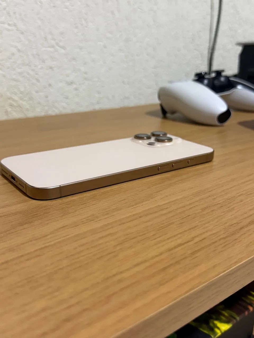 IPhone 16 Pro Max - Foto 4