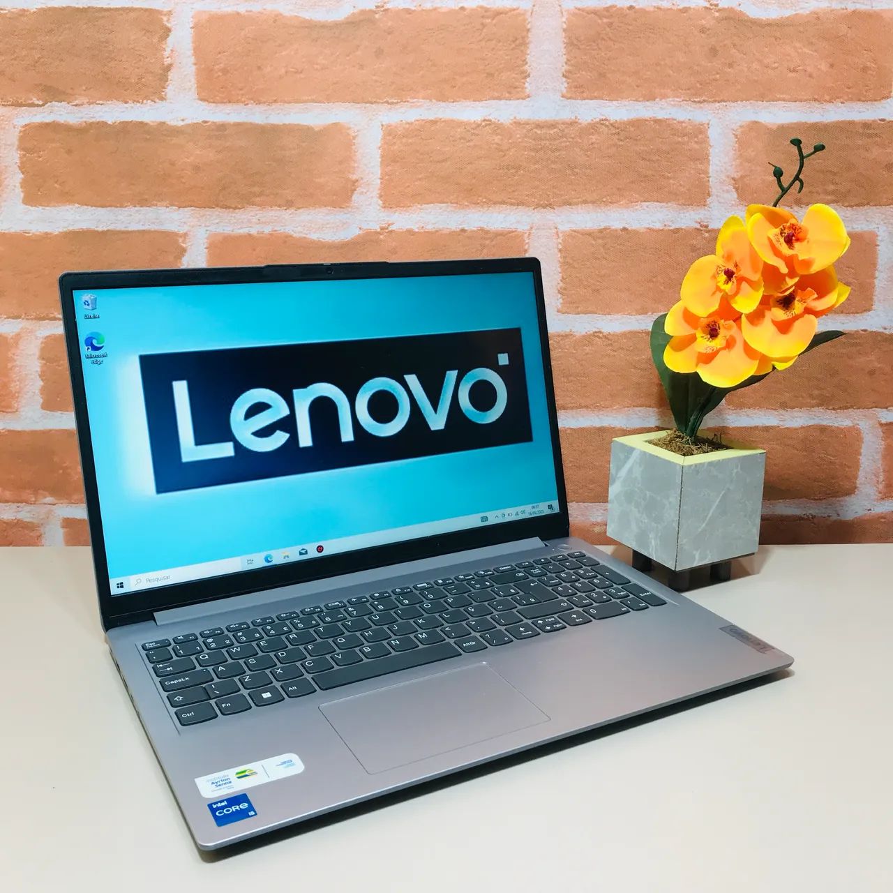 Notebook Lenovo i5 de 12ª Geração/ Ram 8GB/ Ssd 512GB/ Placa Intel ...