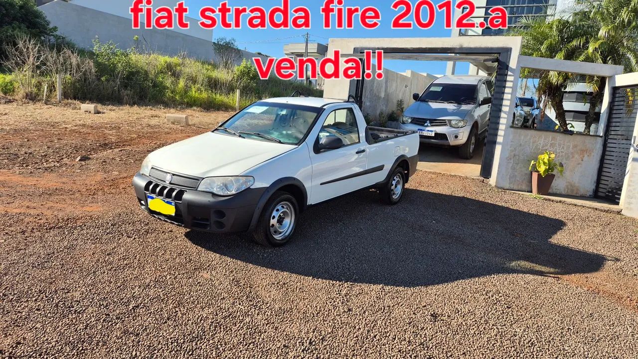 Fiat Strada 2012