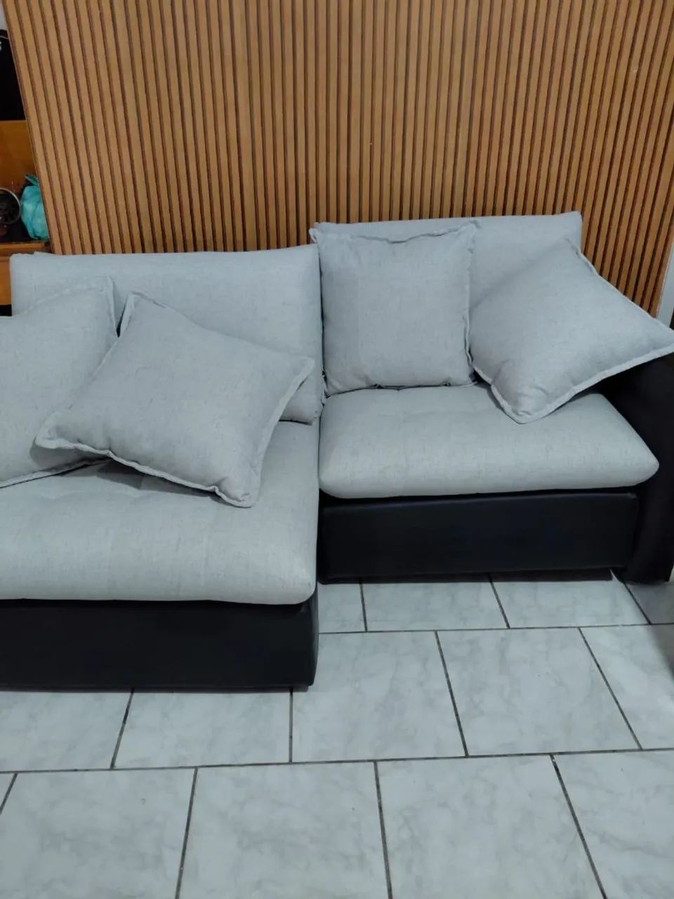Sofá Lamborguini 2metros semi novo ENTREGO 