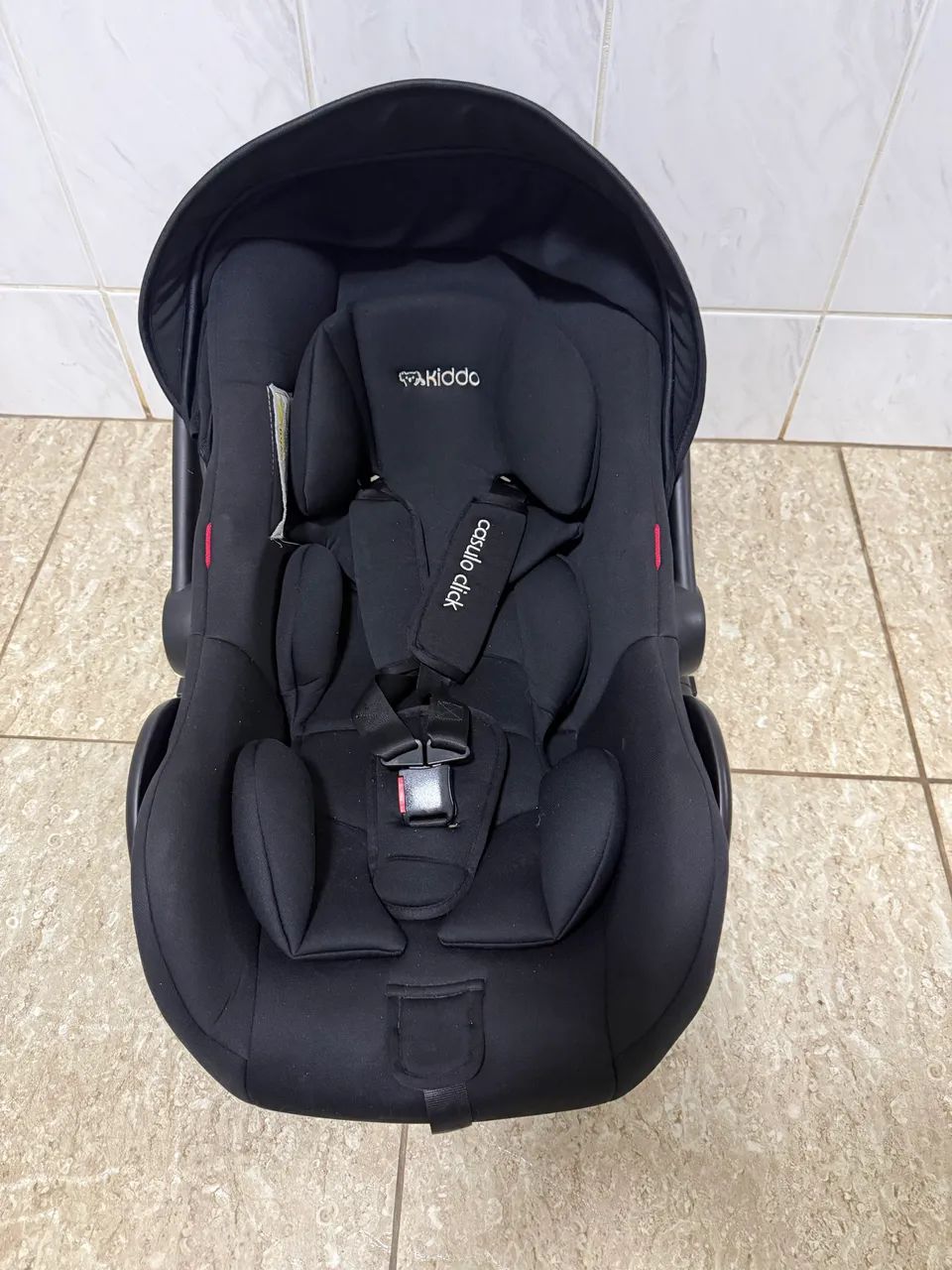 Bebê conforto Kiddo + Base COMPLETO - Foto 2