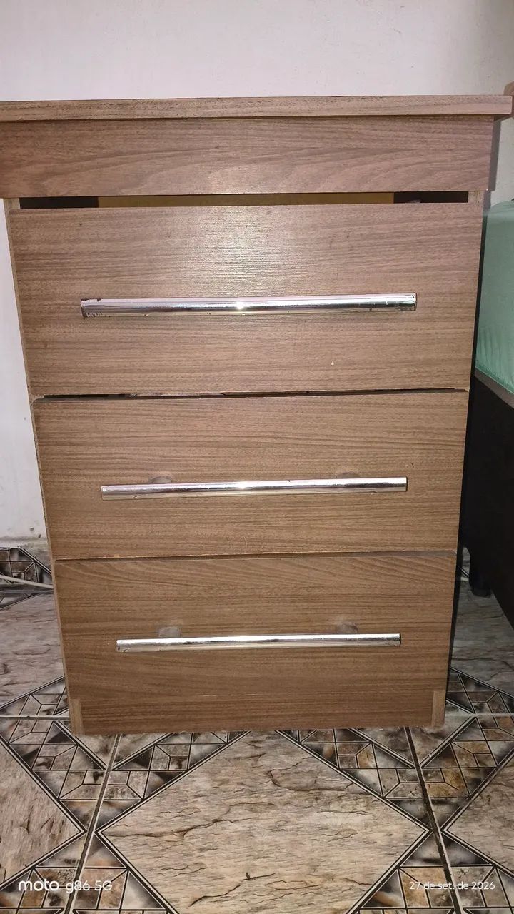 2 mesa de cabeceira  - Foto 2
