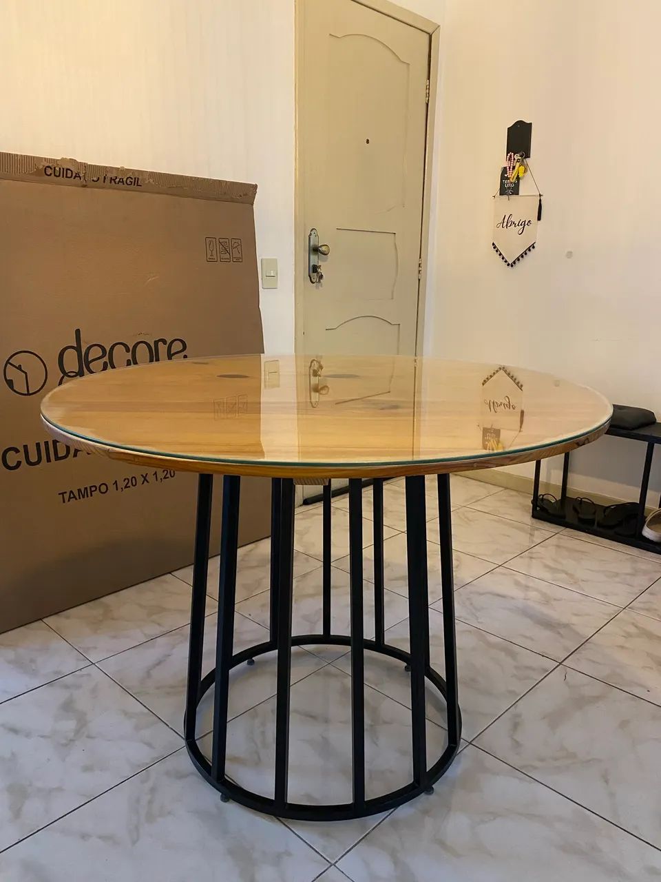 Mesa de jantar redonda 1,10 diâmetro  - Foto 2