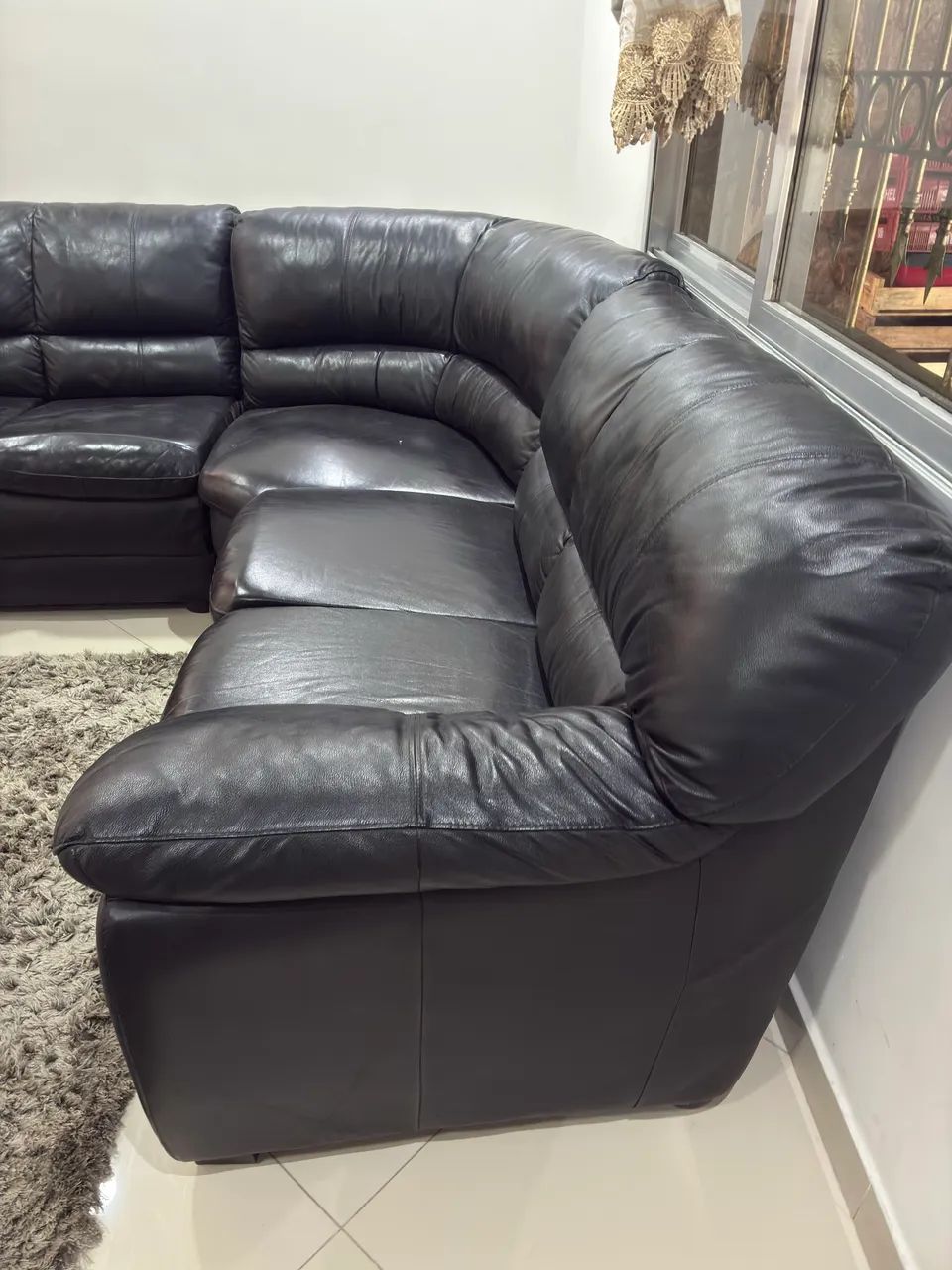 Sofá de couro 6 lugares  novo  - Foto 2