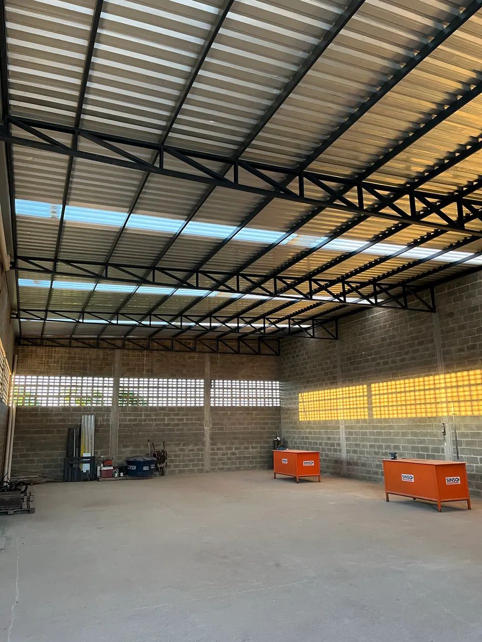Galpão 300 m²  - Foto 5