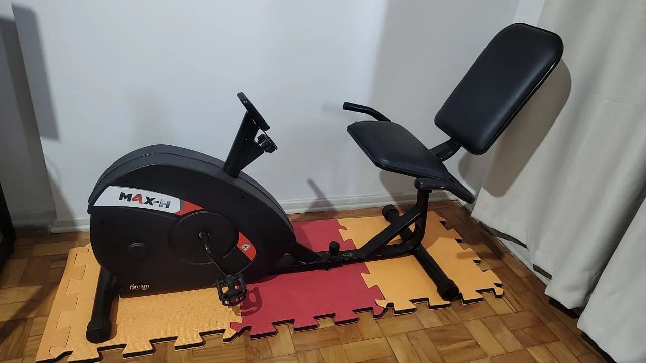 Bicicleta ergométrica horizontal  - Foto 2