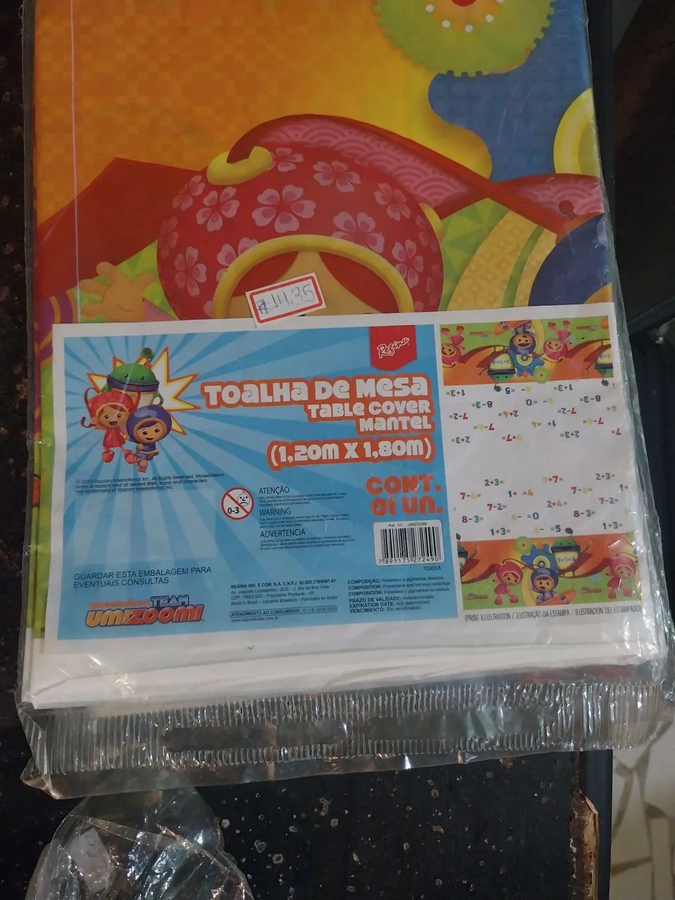 Toalha de mesa  plastica e papel - Foto 2