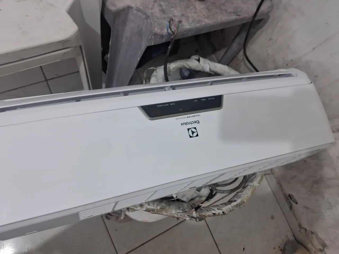 ar 12 inverter Electrolux isntalado 1700