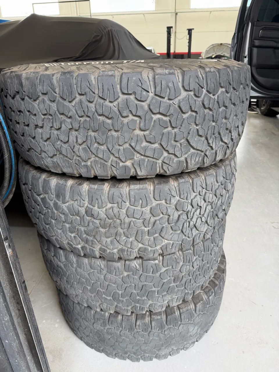 Excelente Pneus BF 285/65-18R - Foto 5