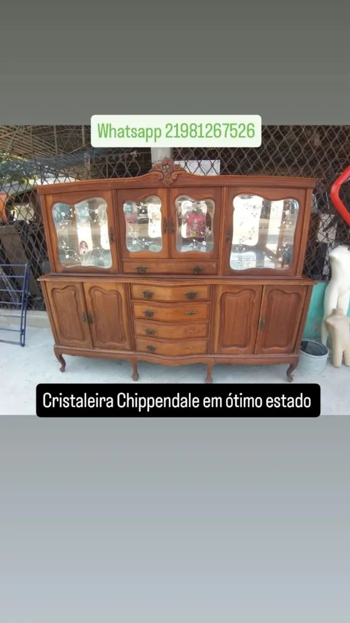 CRISTALEIRA CHIPPENDALE 