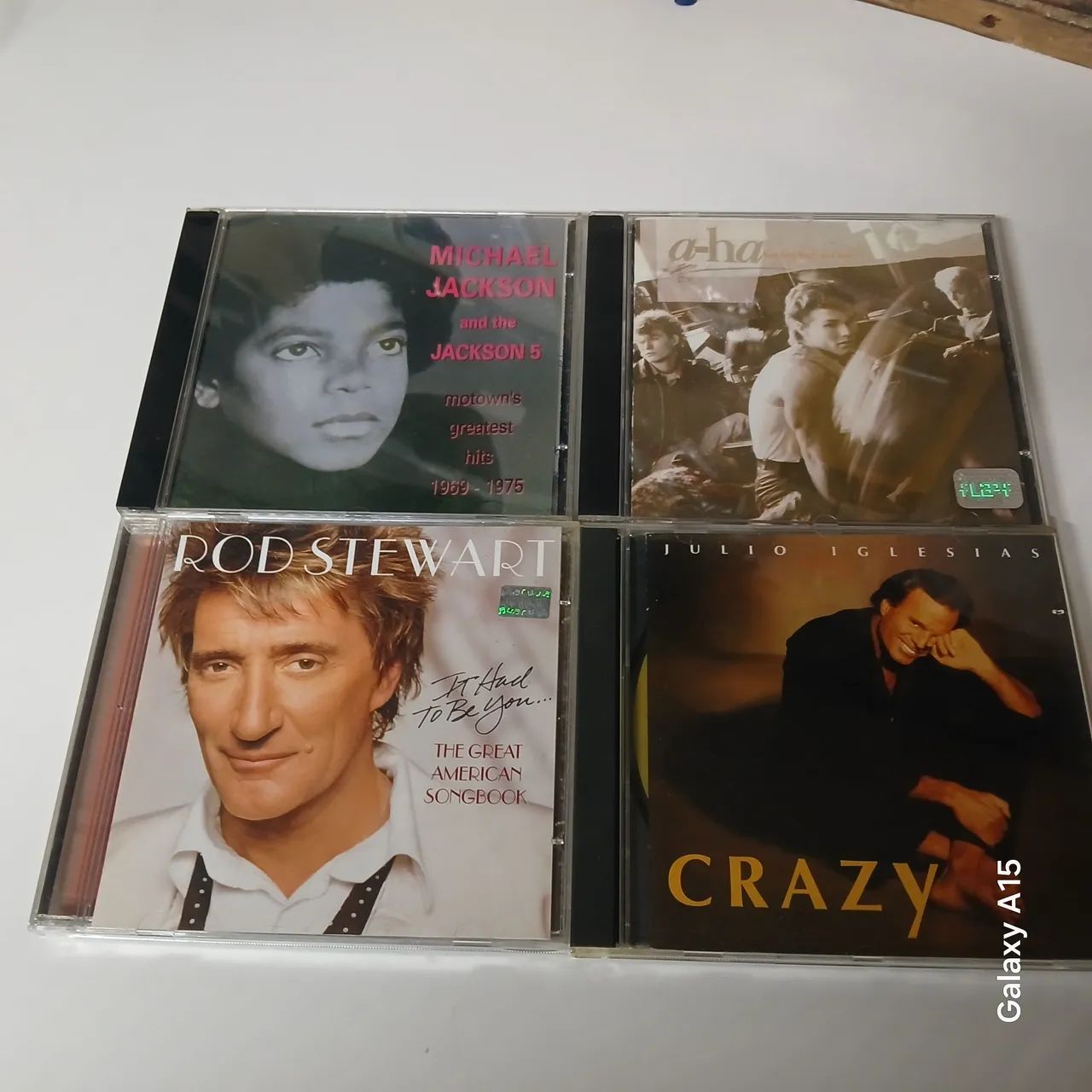 Vendo 8 CDs de músicas raridade 
