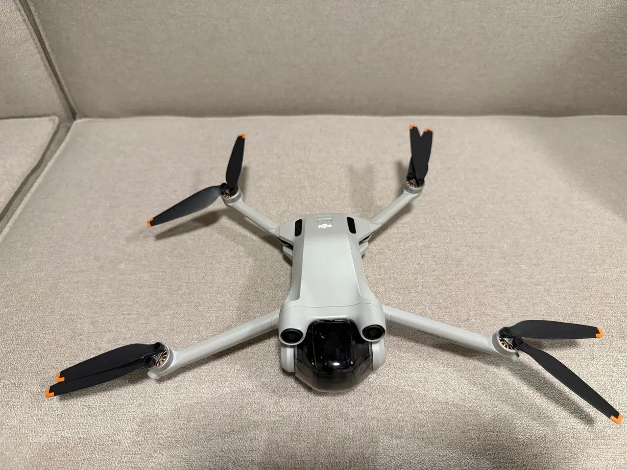 Drone DJI Mini 3 Pro mais acessórios - Foto 3