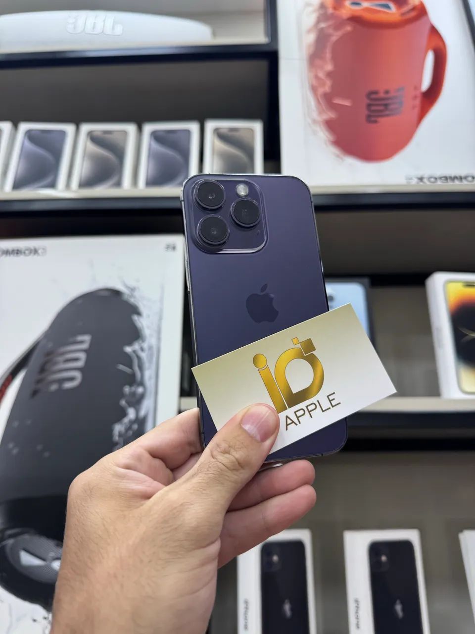 IPHONE 14 PRO 256GB ROXO SEMI NOVO MEGA PROMOÇÃO - Celulares e